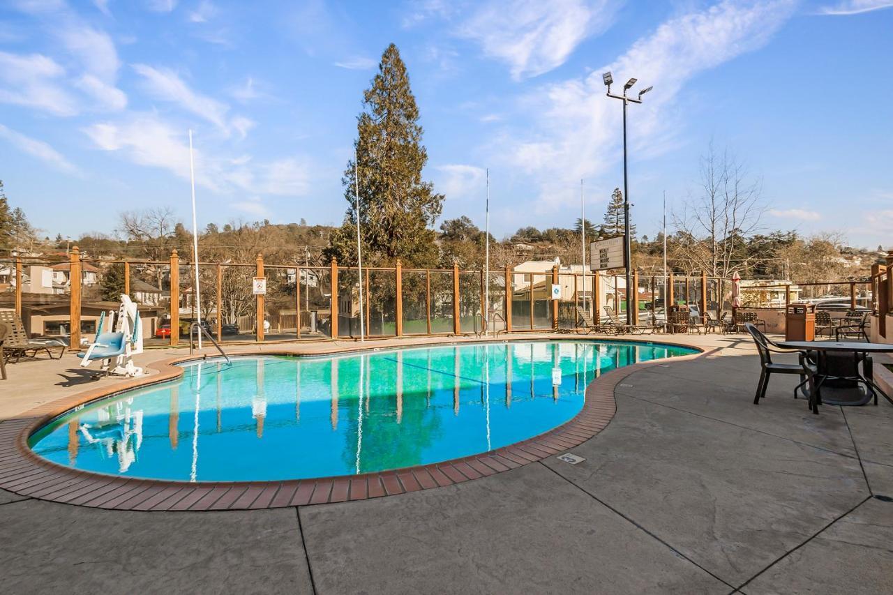 Heritage - Yosemite/sonora Hotel